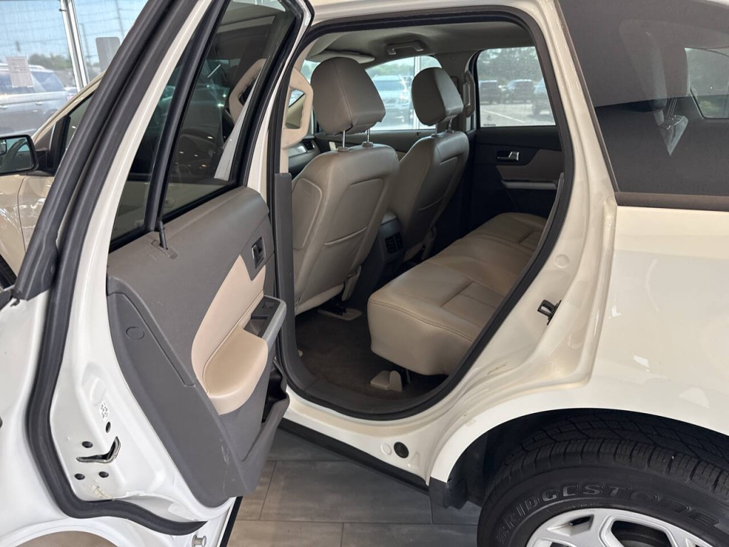 2013 Ford Edge Image 25