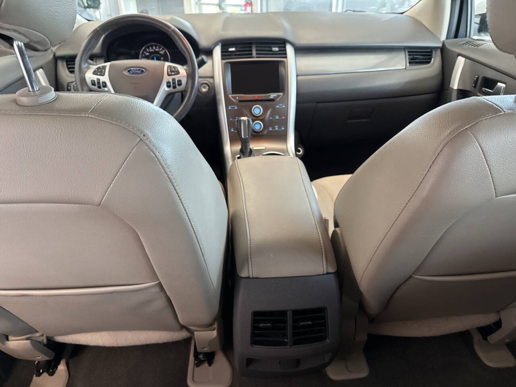 2013 Ford Edge Image 28