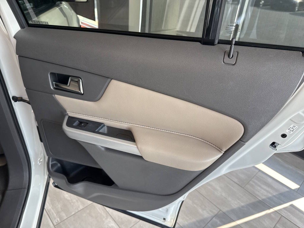 2013 Ford Edge Image 34