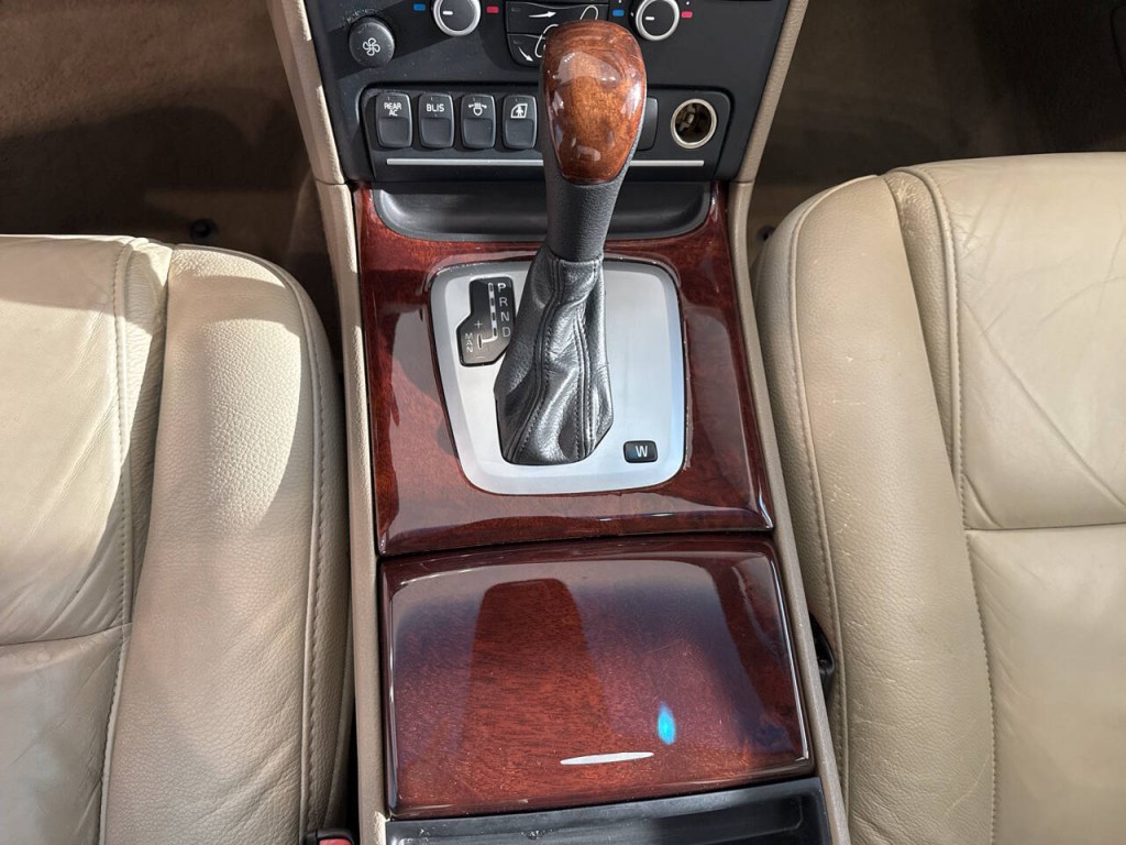 2014 Volvo XC90 Image 24