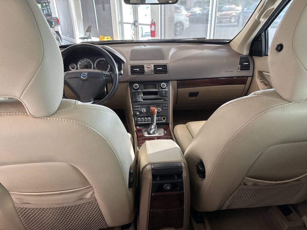 2014 Volvo XC90 Image 31