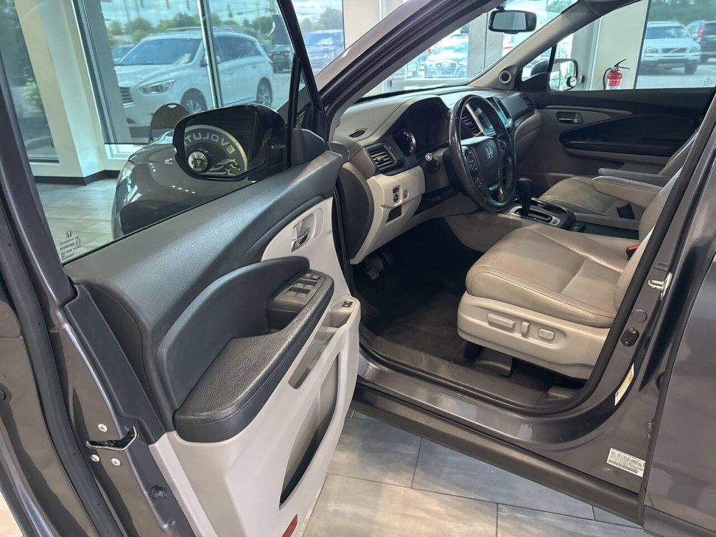 2018 Honda Pilot Image 13