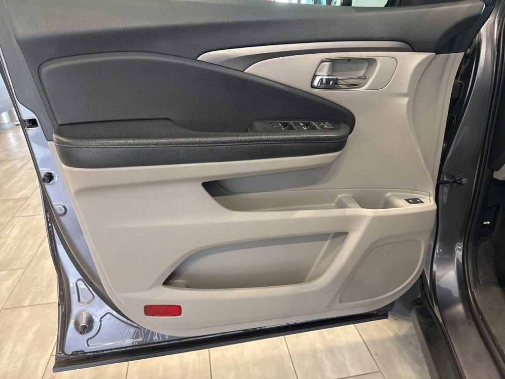 2018 Honda Pilot Image 14