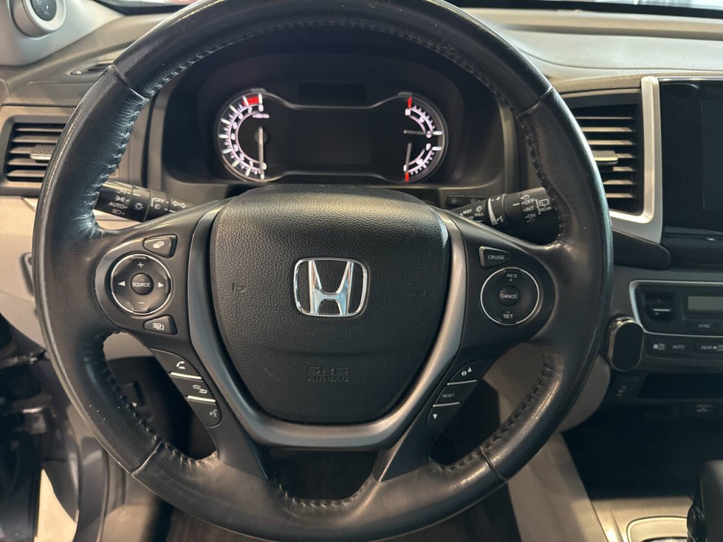 2018 Honda Pilot Image 18