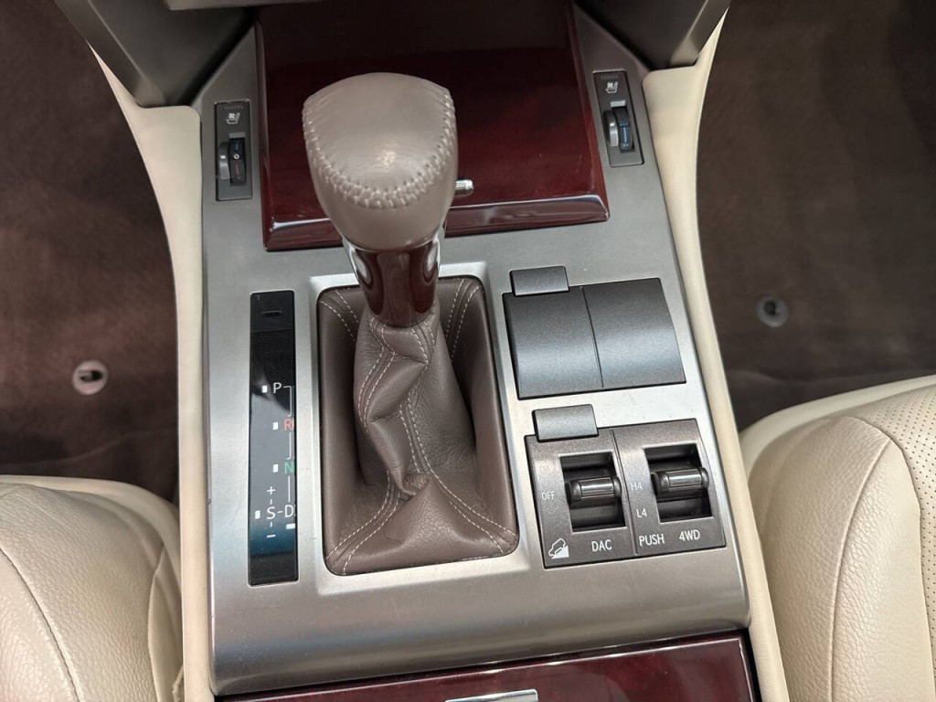 2015 Lexus GX 460 Image 21