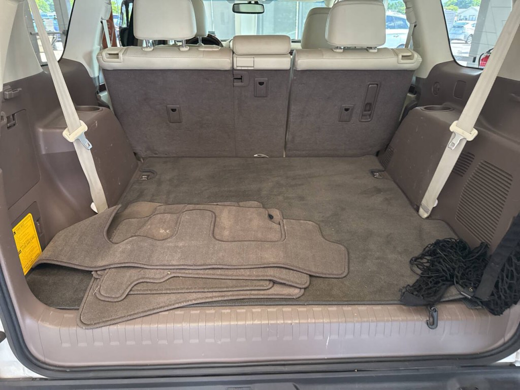 2015 Lexus GX 460 Image 32
