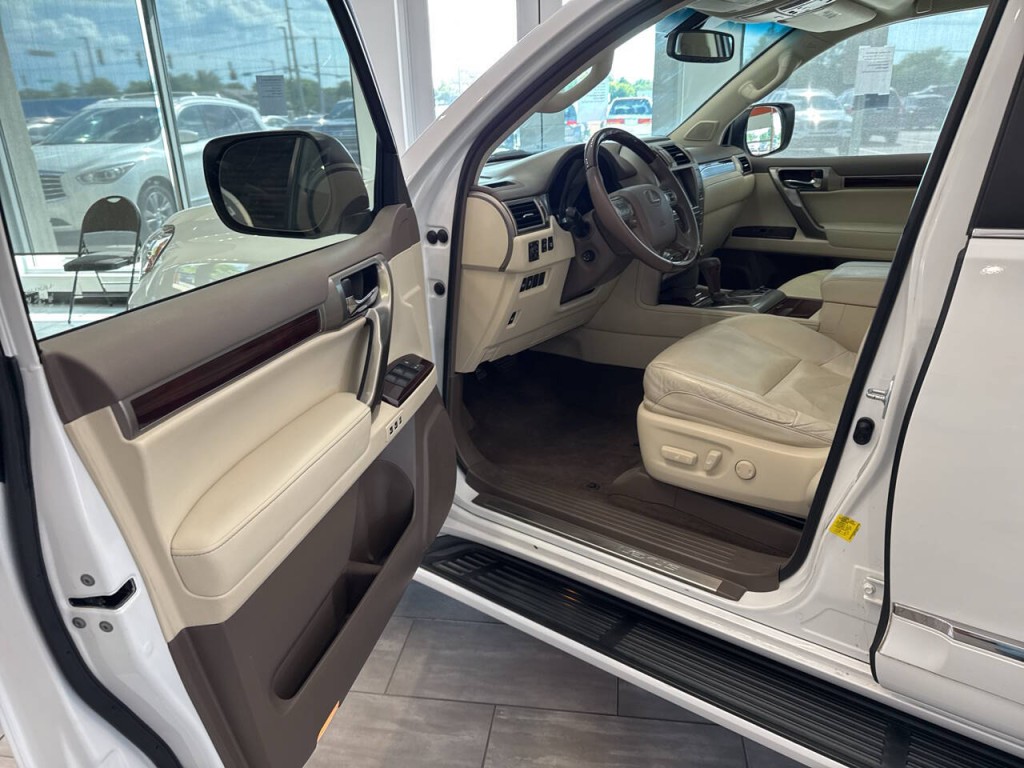 2015 Lexus GX 460 Image 63