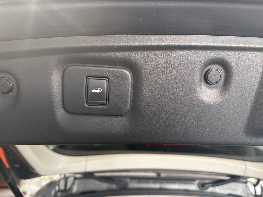 2015 INFINITI QX60 Image 28
