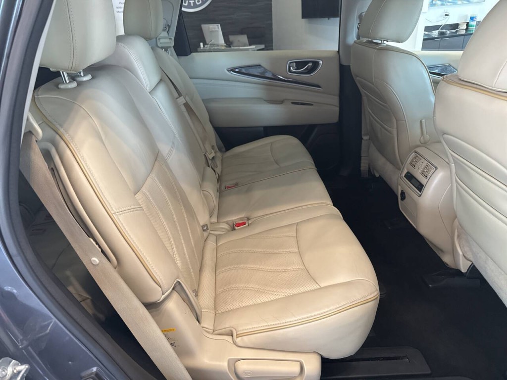 2015 INFINITI QX60 Image 33