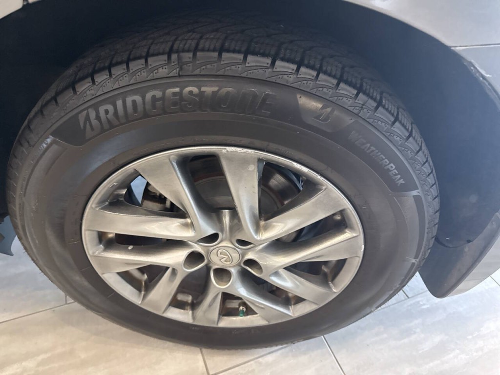 2015 INFINITI QX60 Image 42