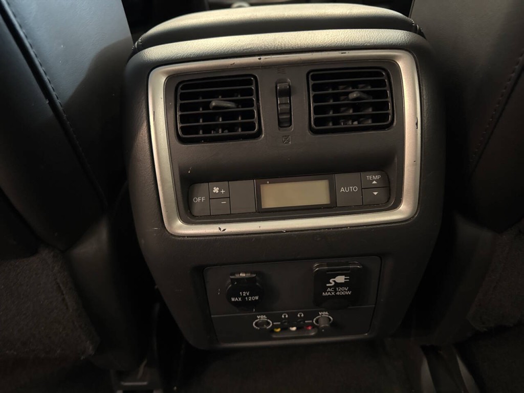 2015 INFINITI QX60 Image 30