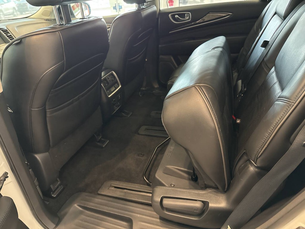 2015 INFINITI QX60 Image 33
