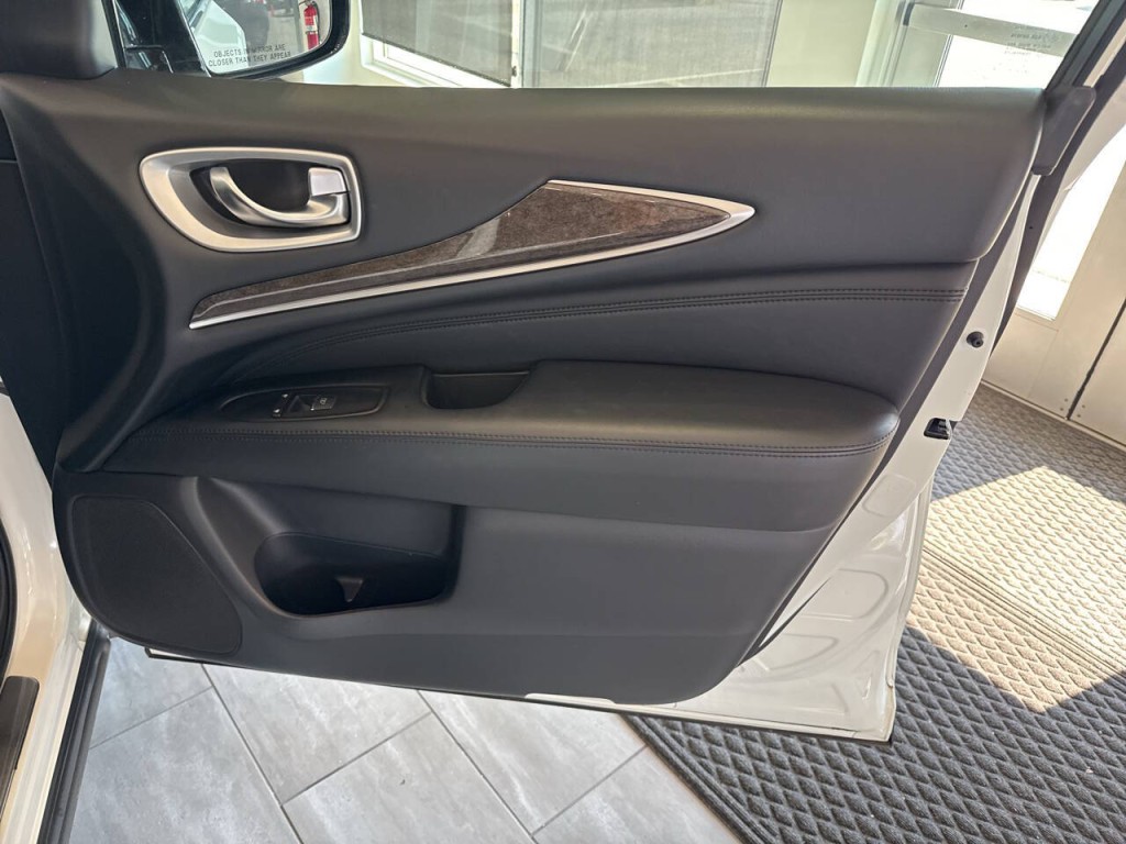 2015 INFINITI QX60 Image 43