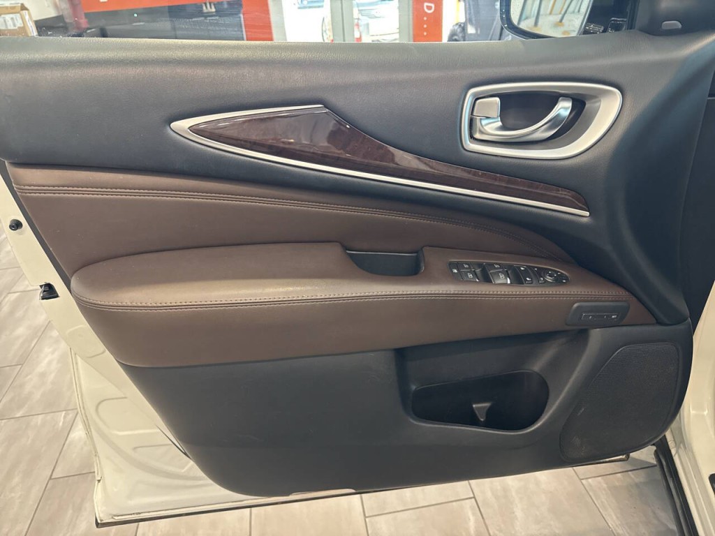 2015 INFINITI QX60 Image 14