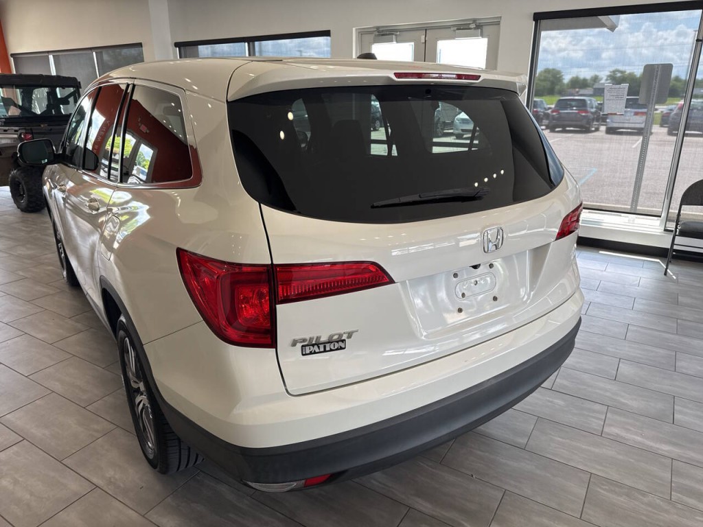 2017 Honda Pilot Image 5