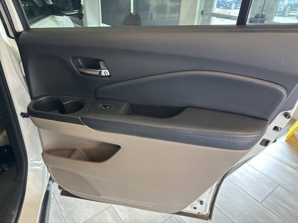 2017 Honda Pilot Image 29