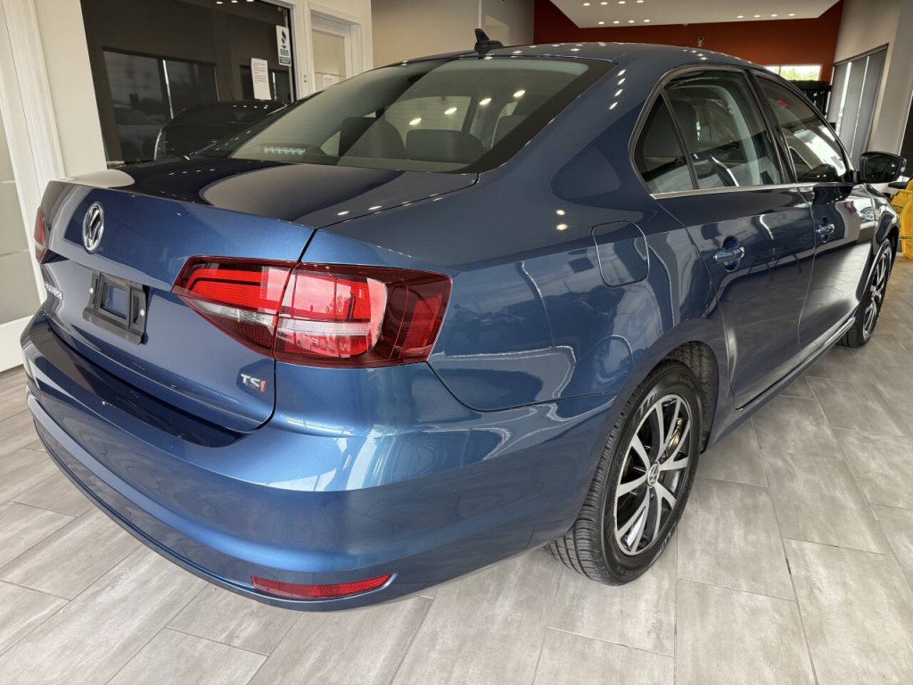 2017 Volkswagen Jetta Image 7