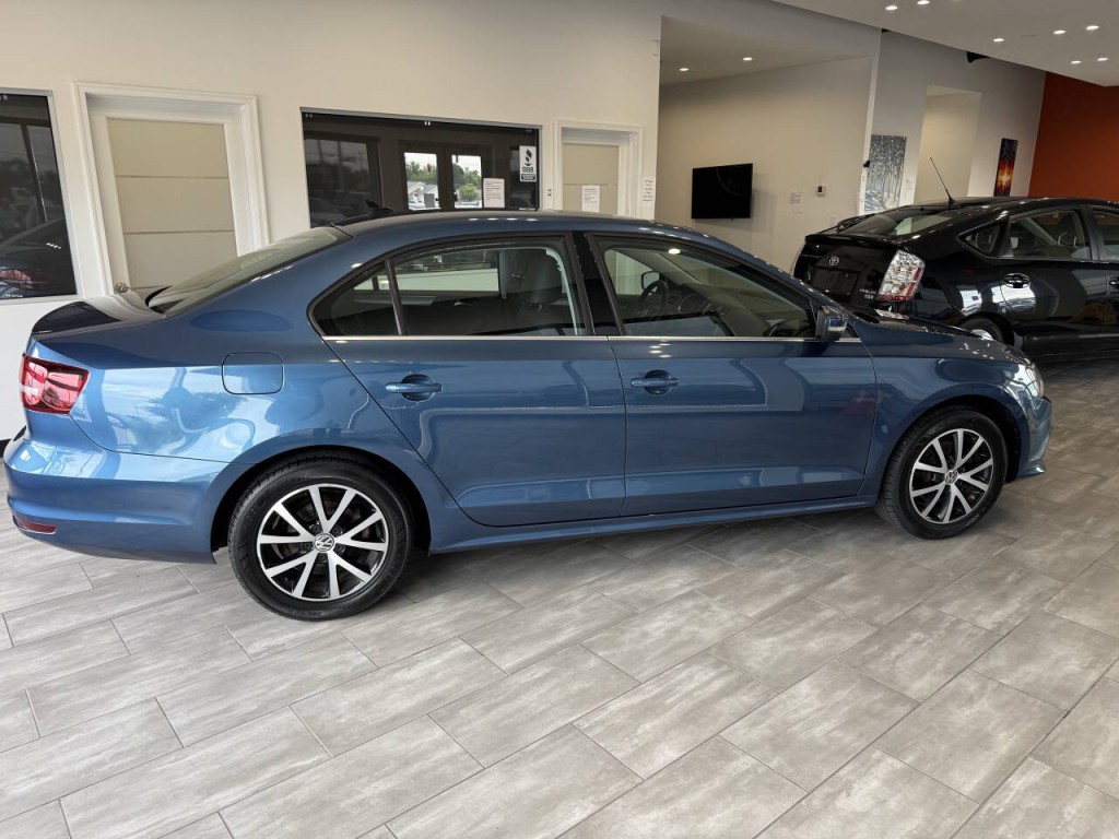 2017 Volkswagen Jetta Image 8