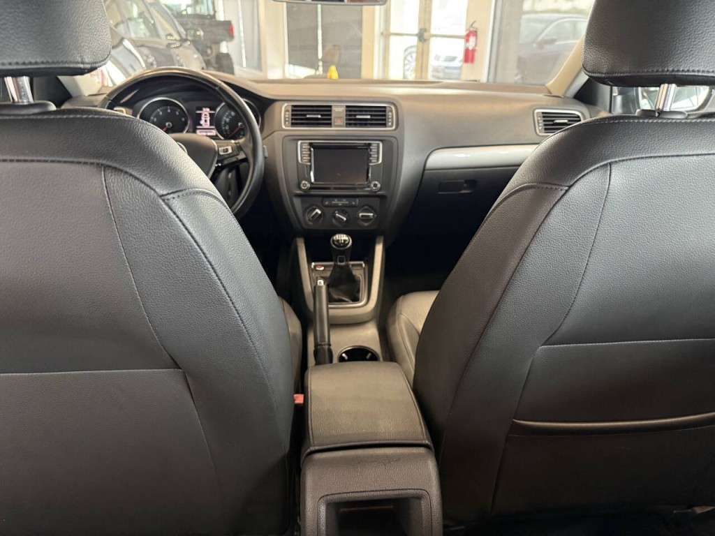 2017 Volkswagen Jetta Image 26