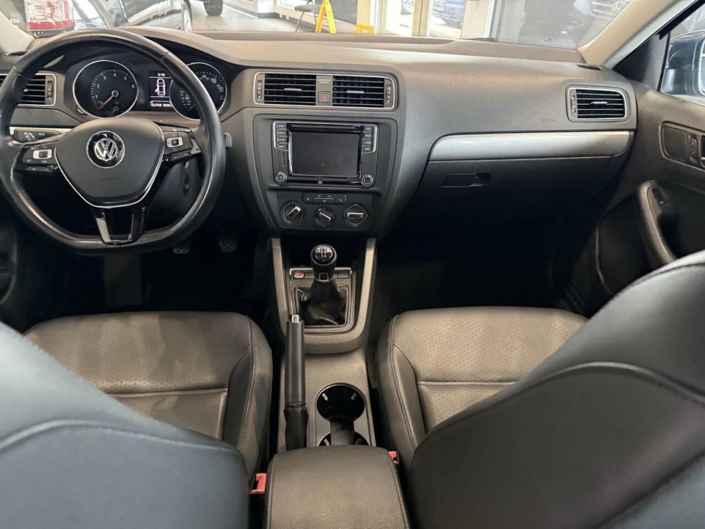 2017 Volkswagen Jetta Image 27