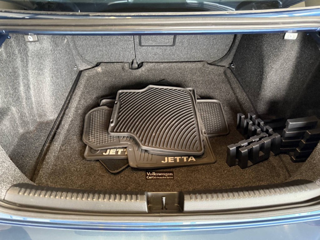 2017 Volkswagen Jetta Image 29