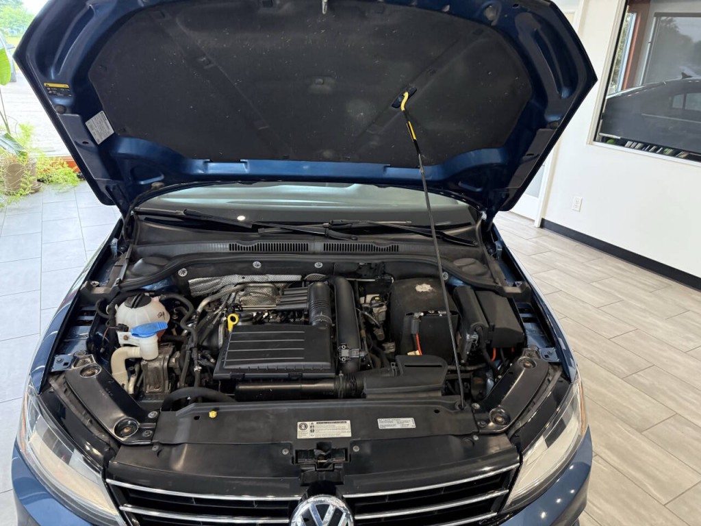 2017 Volkswagen Jetta Image 45
