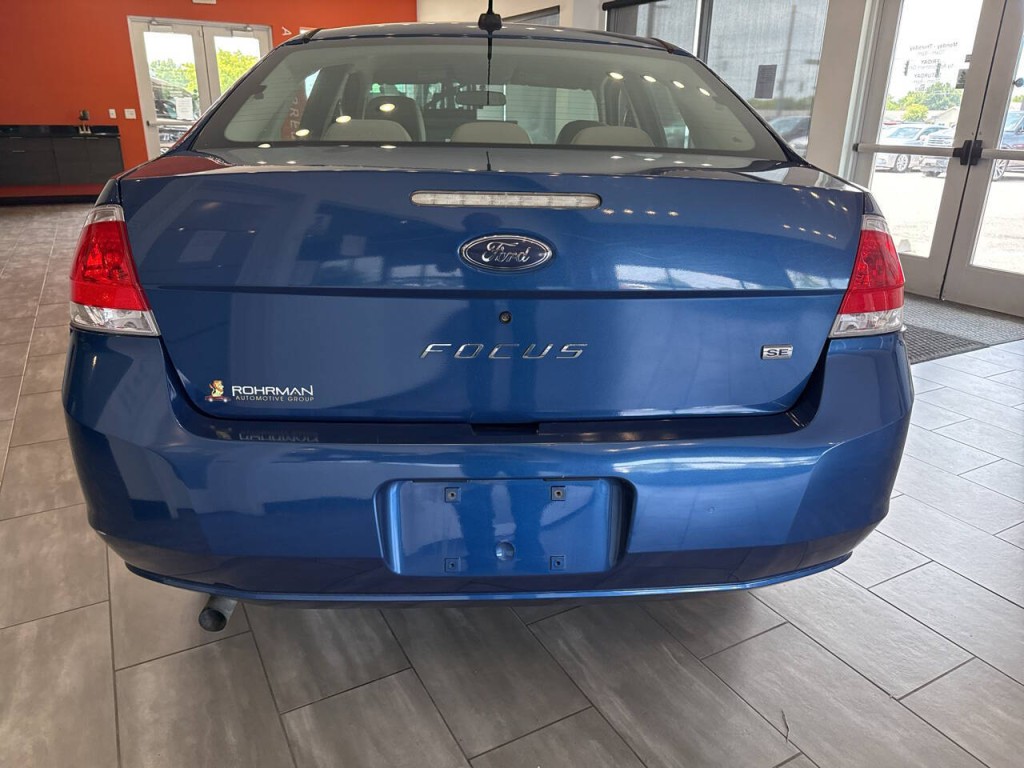 2009 Ford Focus Image 6