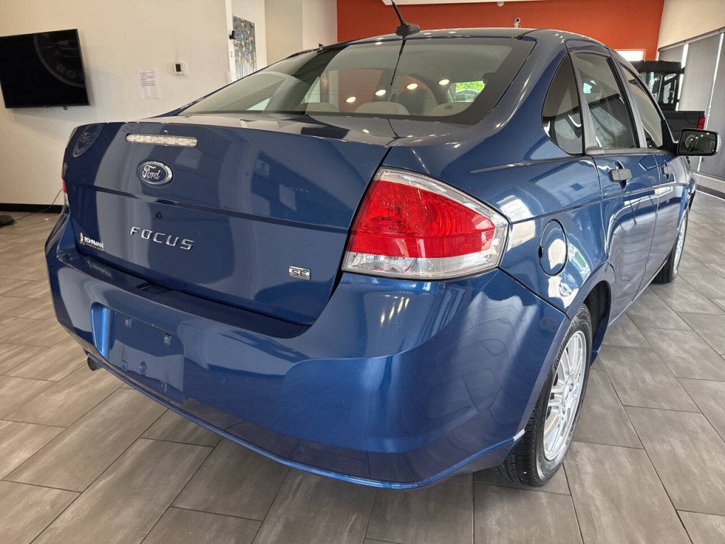2009 Ford Focus Image 7