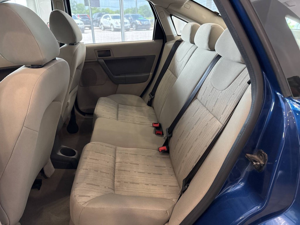 2009 Ford Focus Image 28