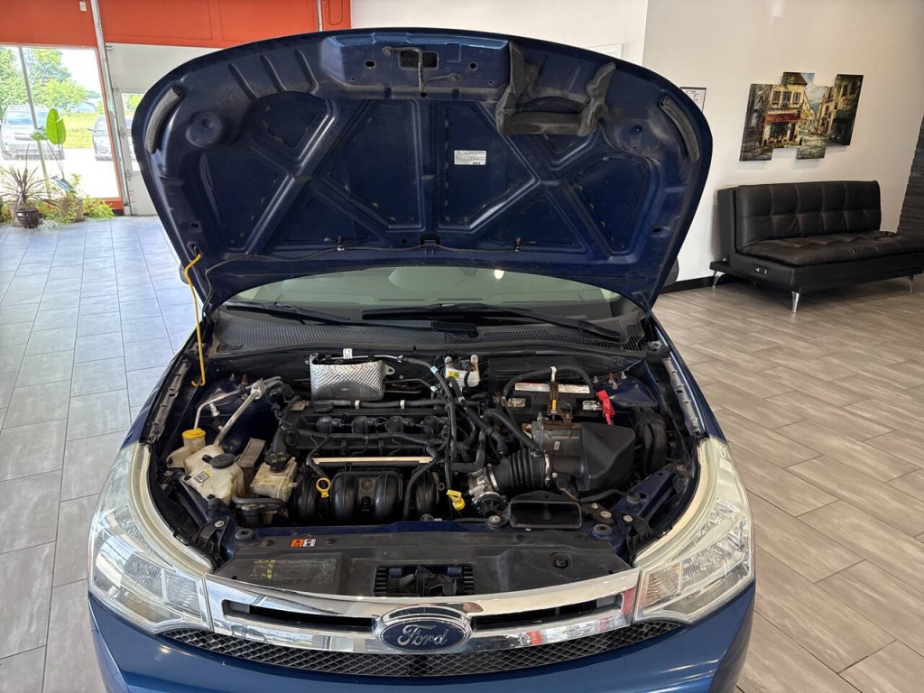 2009 Ford Focus Image 36