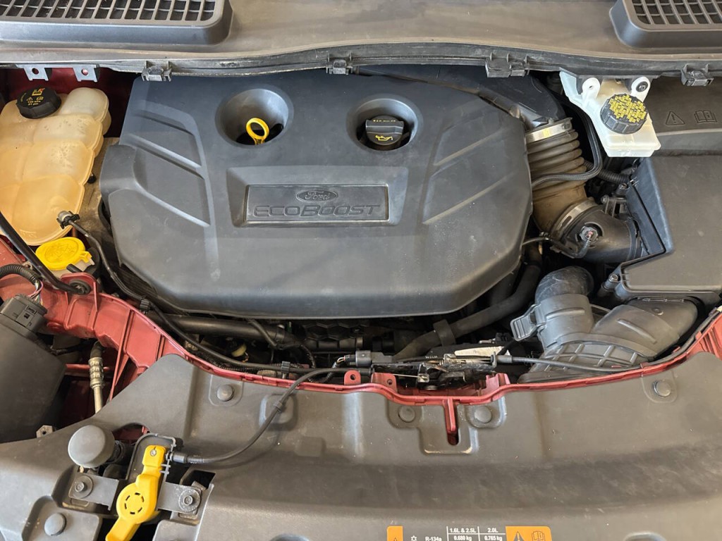 2016 Ford Escape Image 43
