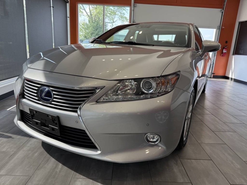 2014 Lexus ES 300 Image 3