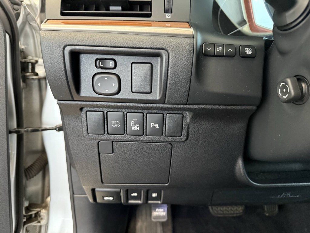 2014 Lexus ES 300 Image 22