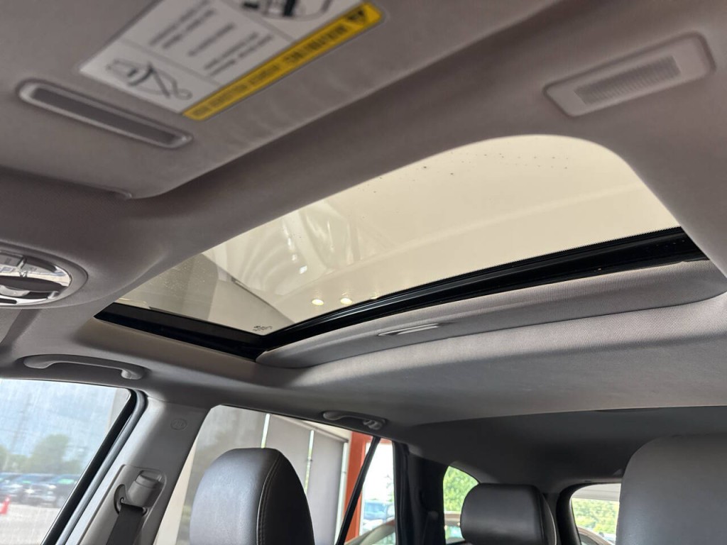 2011 Hyundai Santa Fe Image 27