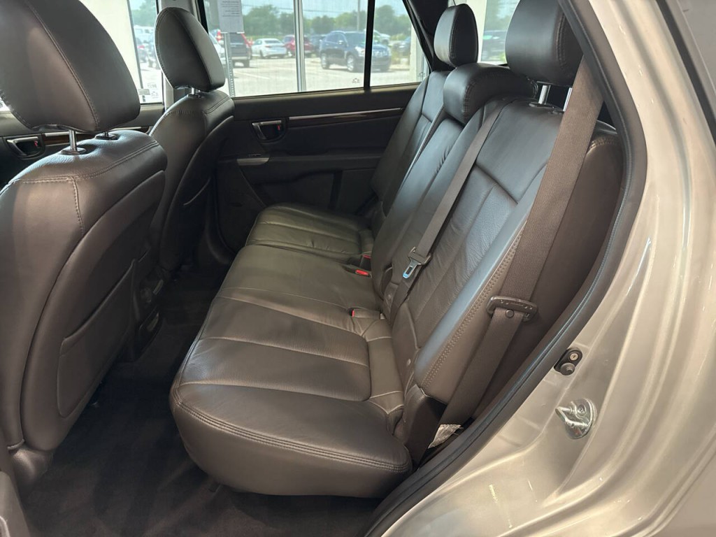 2011 Hyundai Santa Fe Image 29
