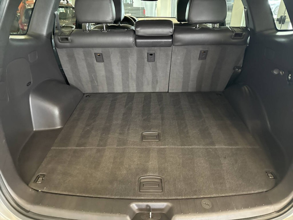 2011 Hyundai Santa Fe Image 33