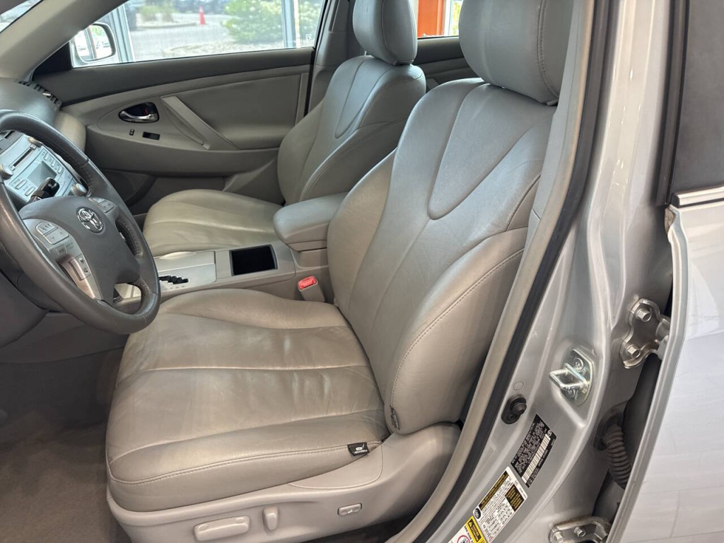 2007 Toyota Camry Image 15