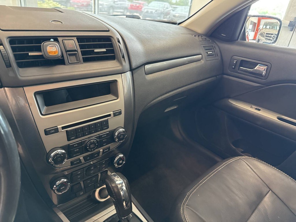 2011 Ford Fusion Image 20