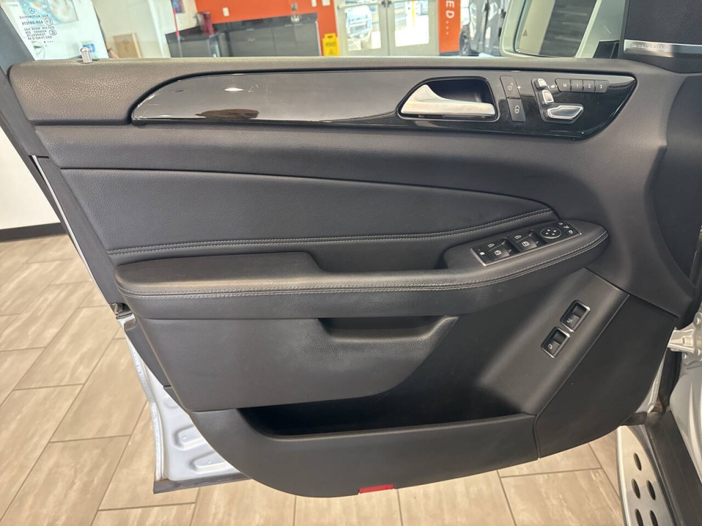 2018 Mercedes-Benz GLS-Class Image 16