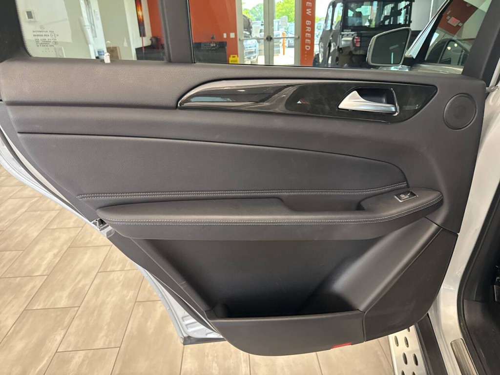 2018 Mercedes-Benz GLS-Class Image 29