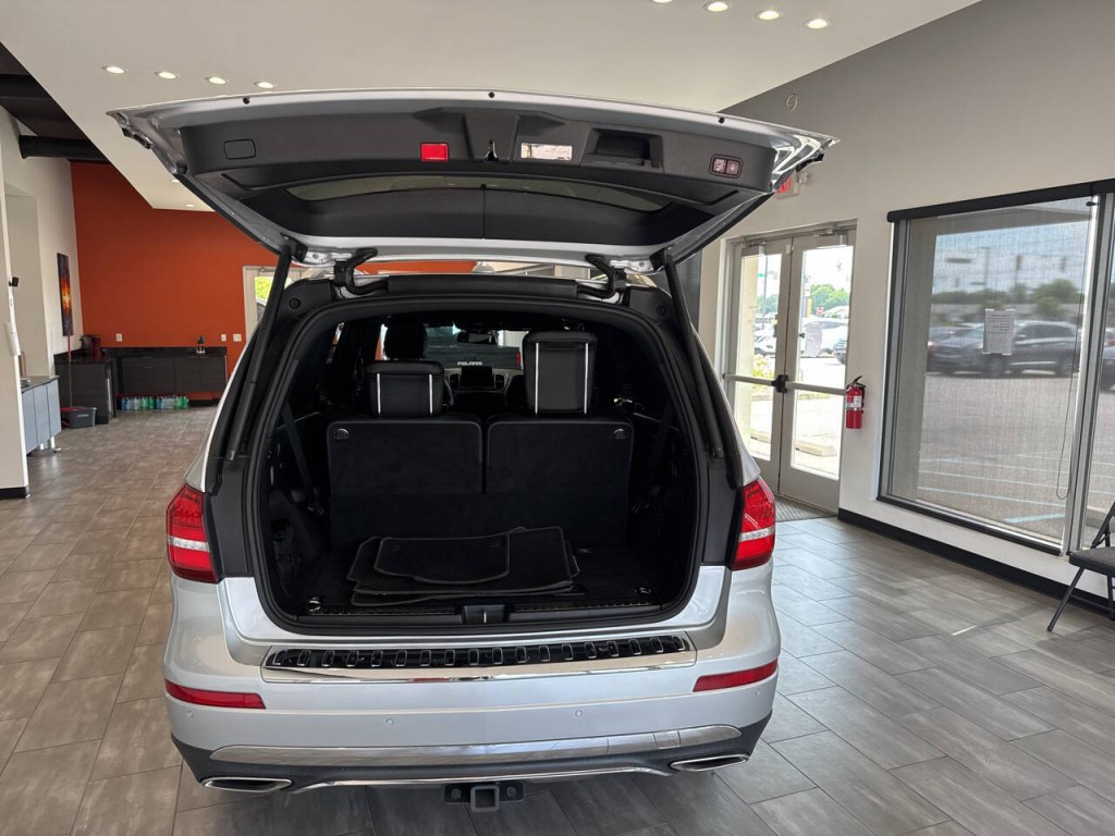 2018 Mercedes-Benz GLS-Class Image 32