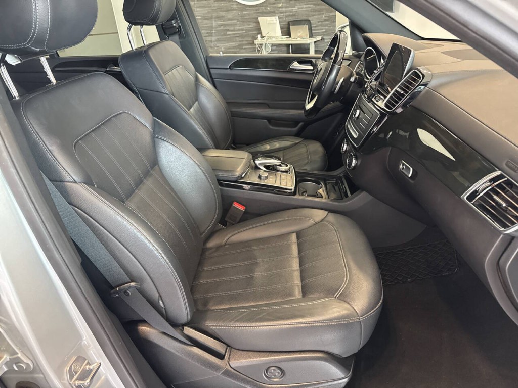 2018 Mercedes-Benz GLS-Class Image 39