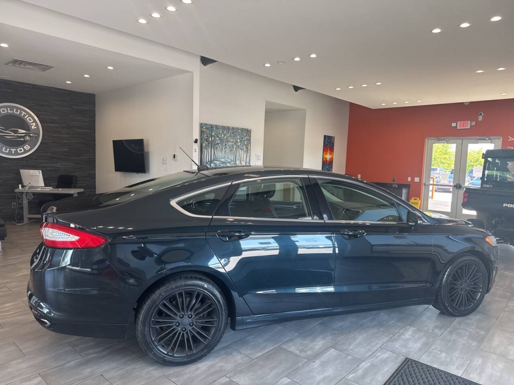 2014 Ford Fusion Image 13