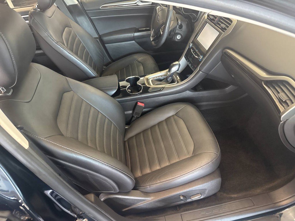 2014 Ford Fusion Image 18