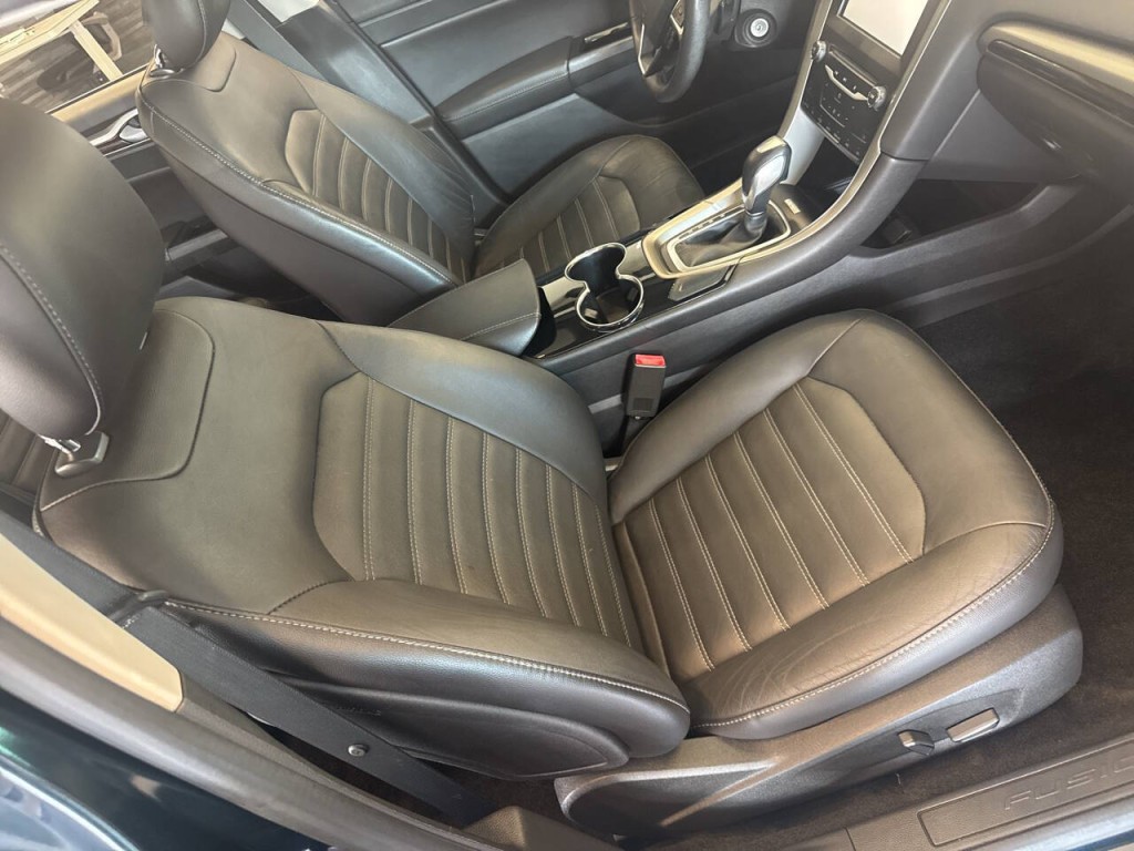 2014 Ford Fusion Image 19