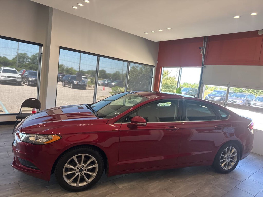 2017 Ford Fusion Image 8