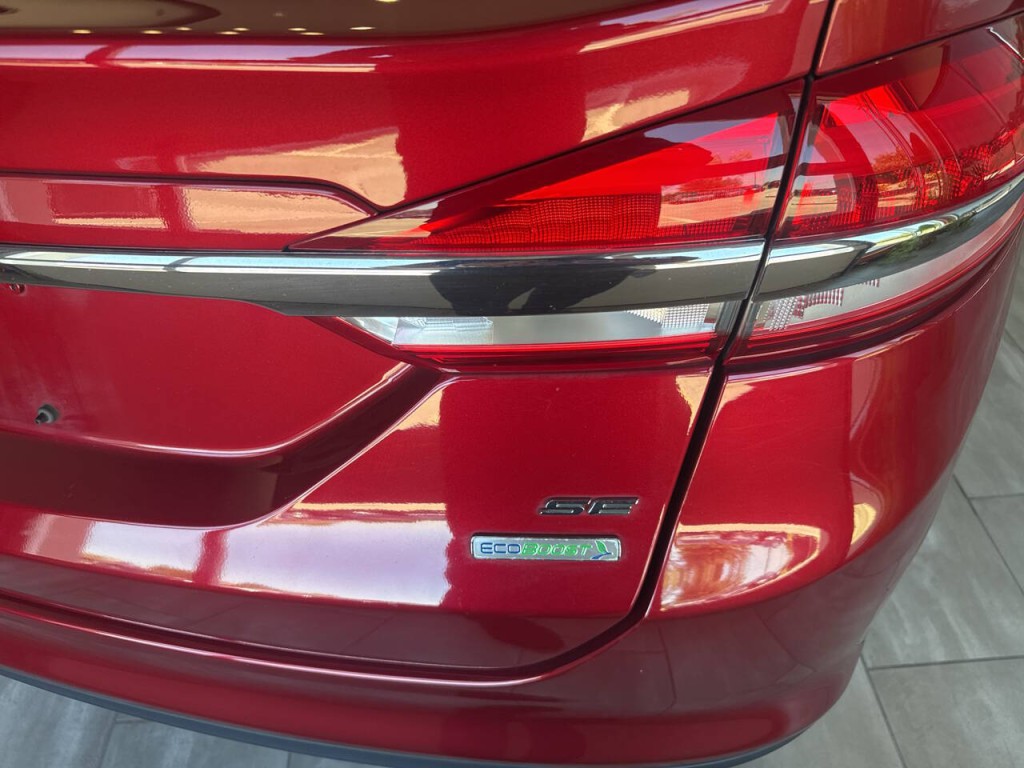 2017 Ford Fusion Image 13