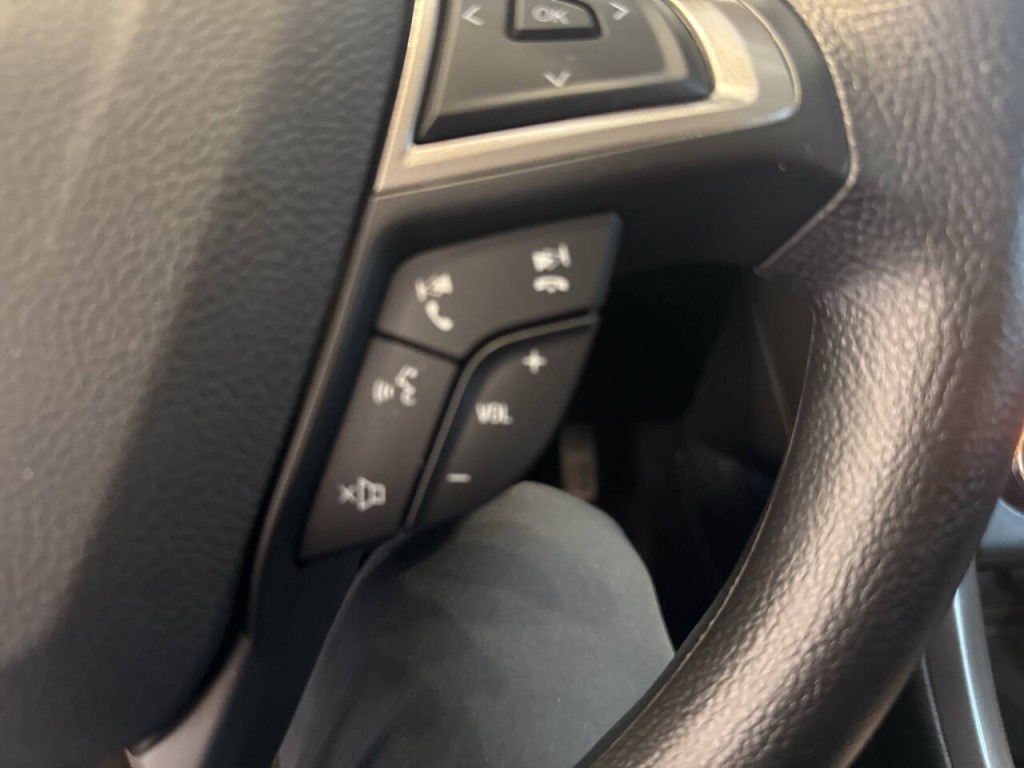 2017 Ford Fusion Image 35