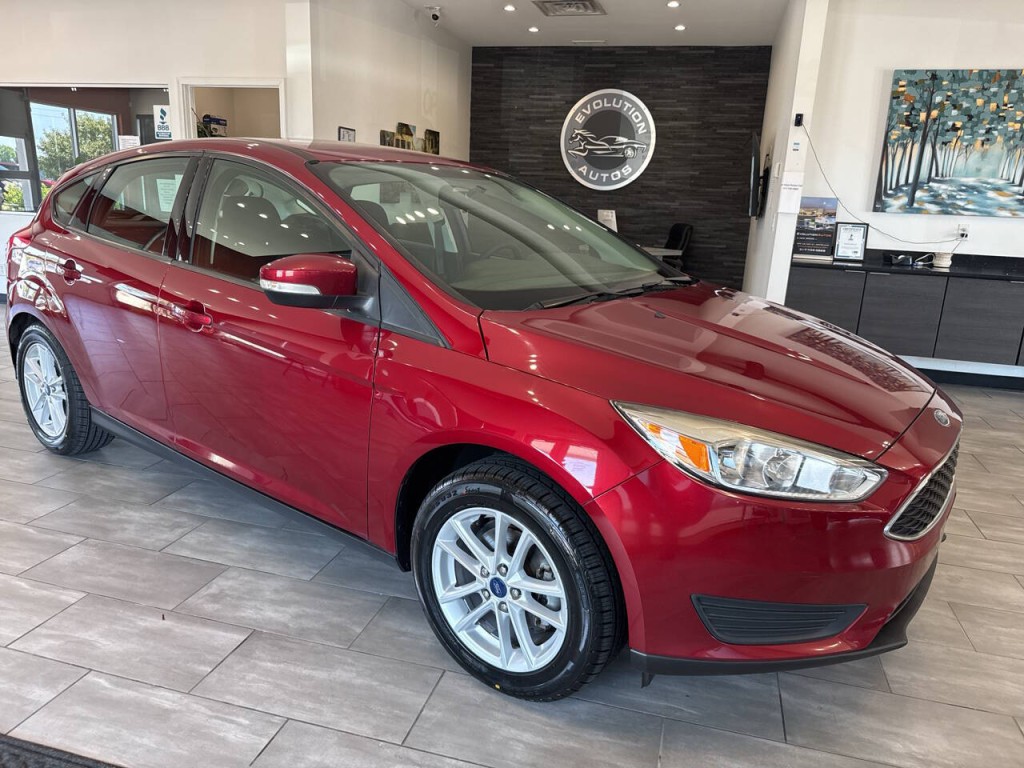 2017 Ford Focus Image 2