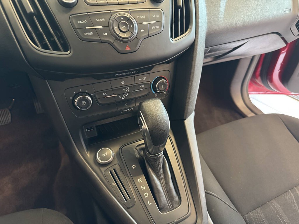 2017 Ford Focus Image 28